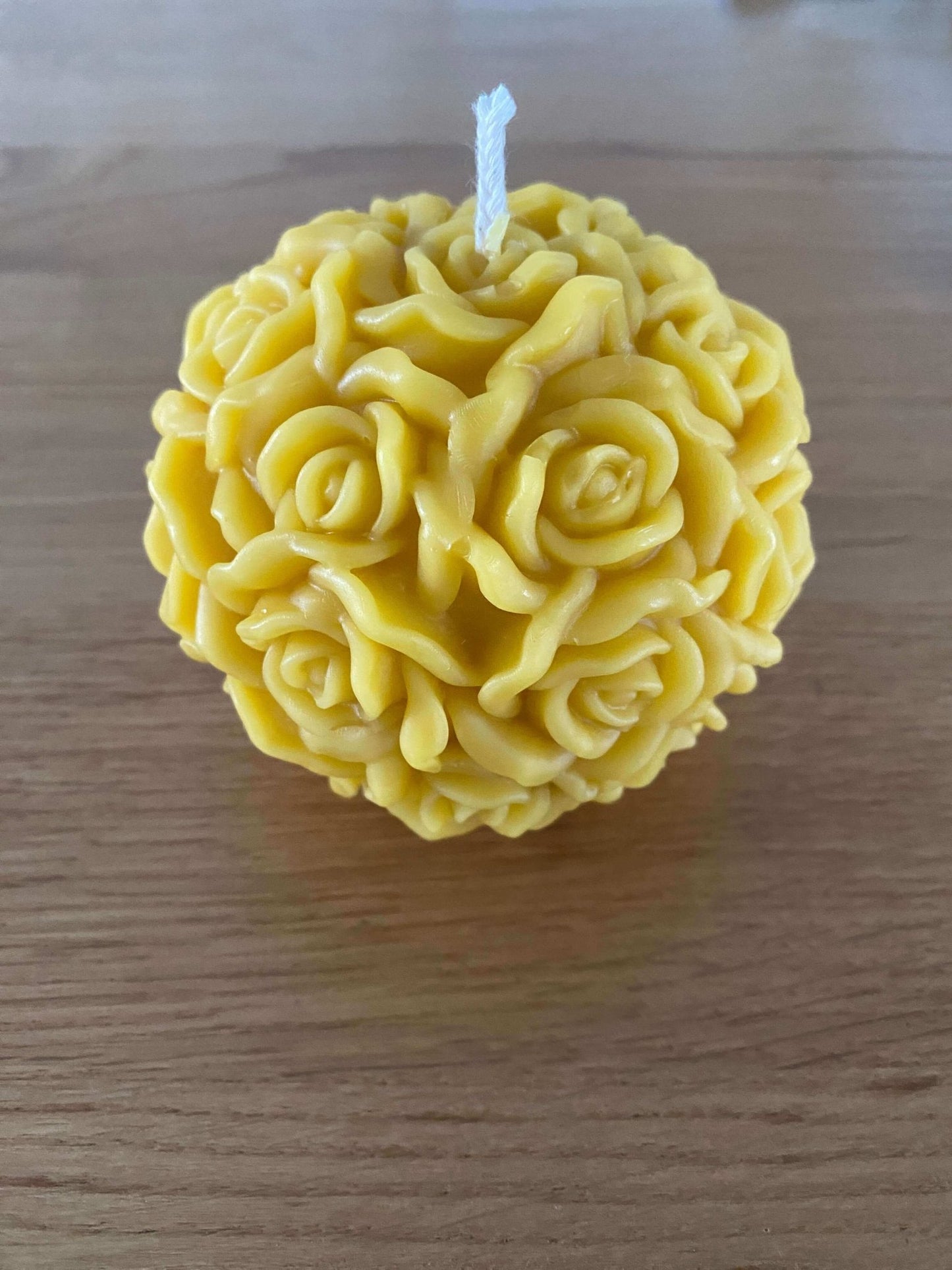 Natural 100% British Beeswax Alternative Rose Handmade Candle 310g - Davies a'i Gwmni Cyf