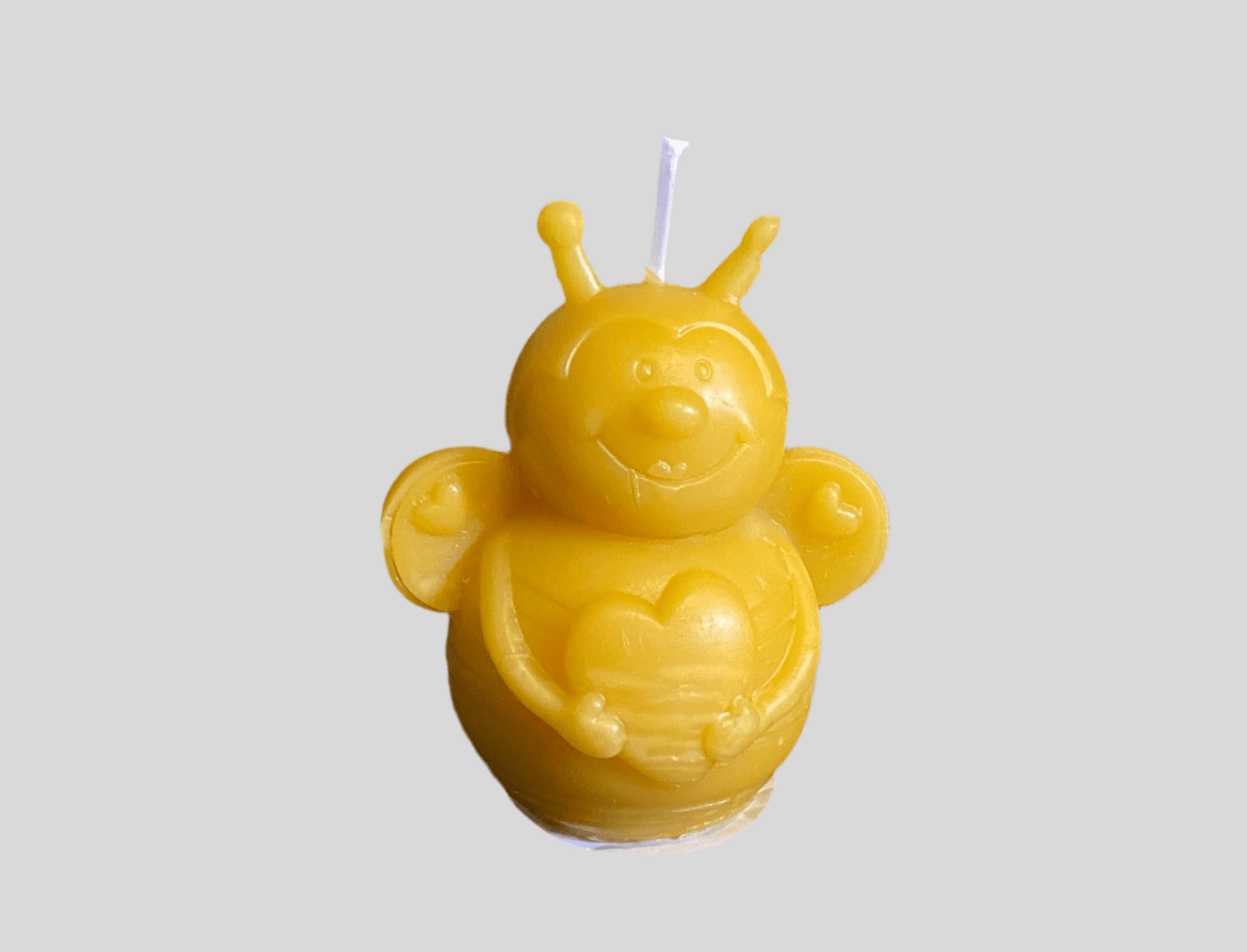 Natural 100% British Beeswax Cute Bee Handmade Candle 7cm - Davies a'i Gwmni Cyf