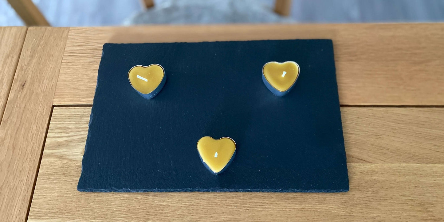 Natural 100% British Beeswax Heart Tealights with hint of sandalwood (set of 30) - Davies a'i Gwmni Cyf